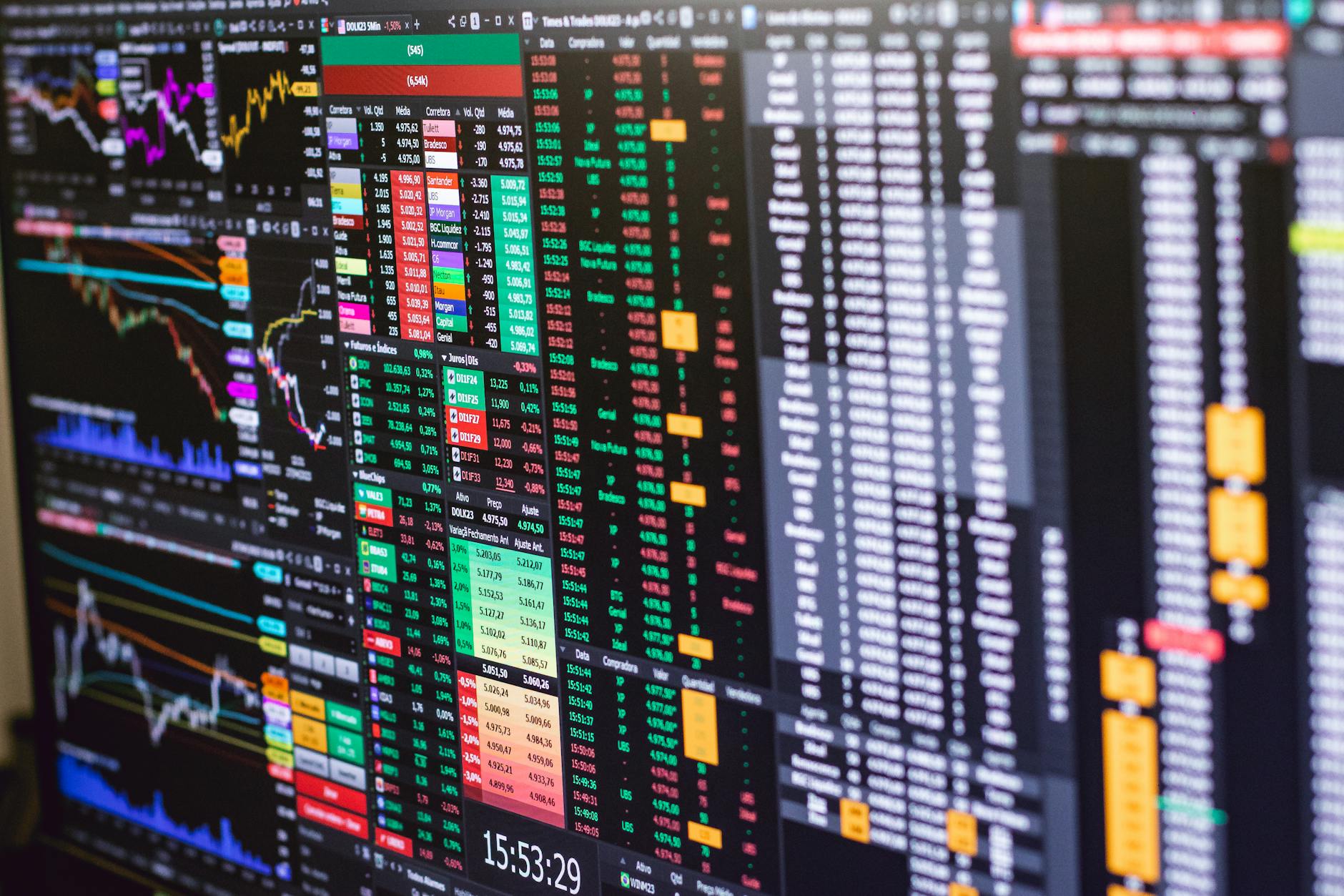 Michael Burry's AI-bubble warning tests Wall Street's momentum trade