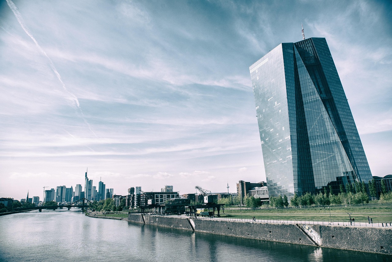 Frankfurt skyline and the European Central Bank, reflecting the euro area's payments-sovereignty debate.