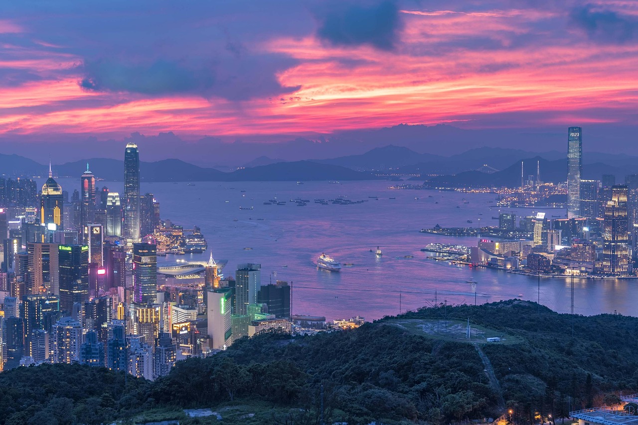 Victoria Harbour and Hong Kong’s skyline, where a revived HDR structure would test regional listing demand