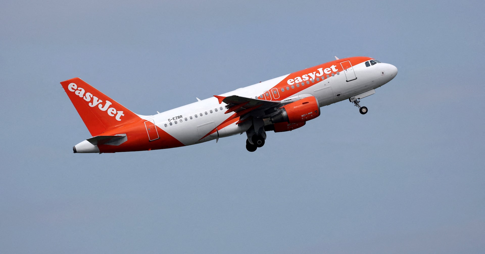 An easyJet Airbus A319 aircraft takes off from Nantes Atlantique Airport in Bouguenais near Nantes, France, April 30, 2026.