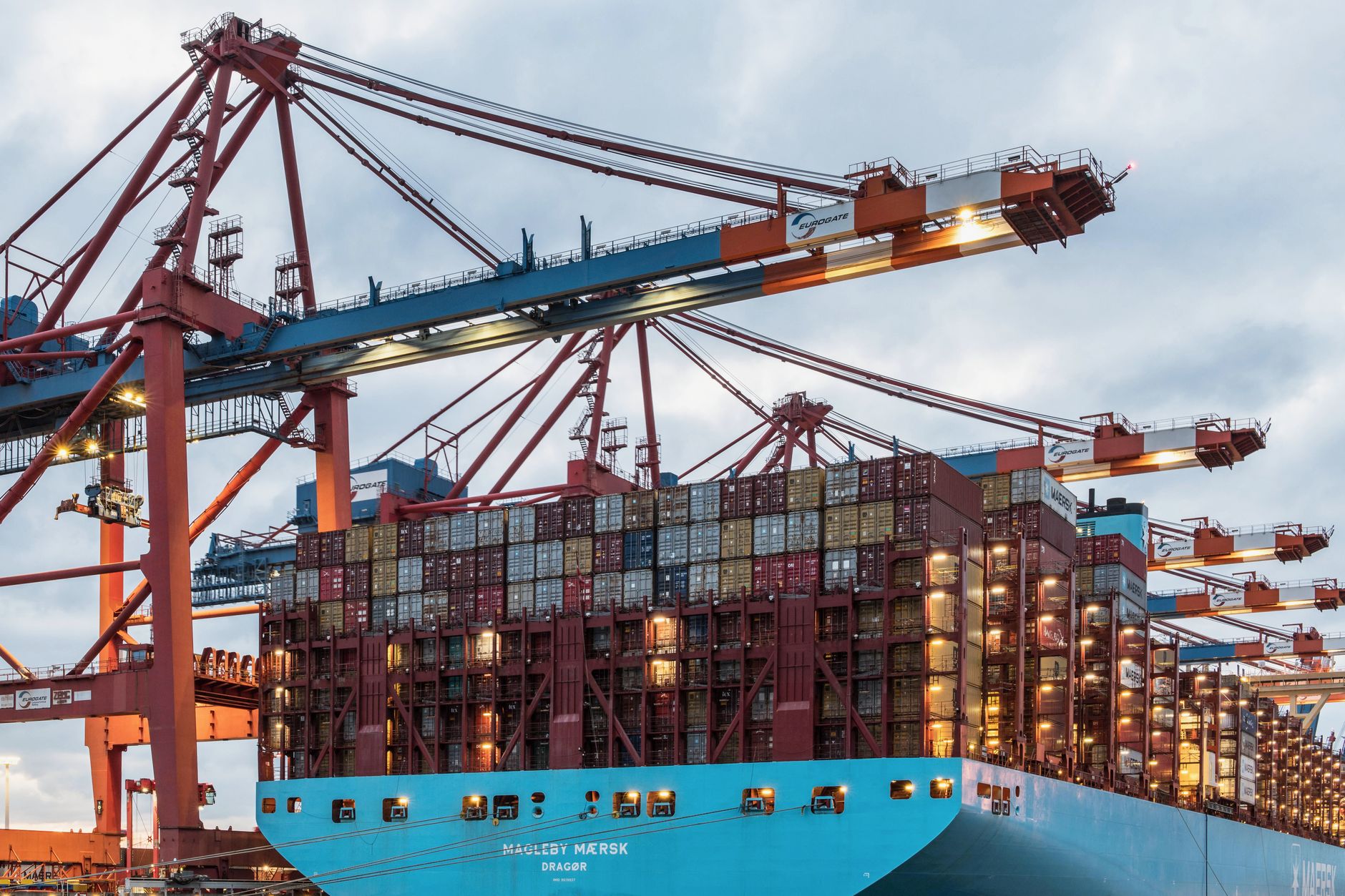 CMA CGM nears $1.4bn deal for FedEx logistics unit