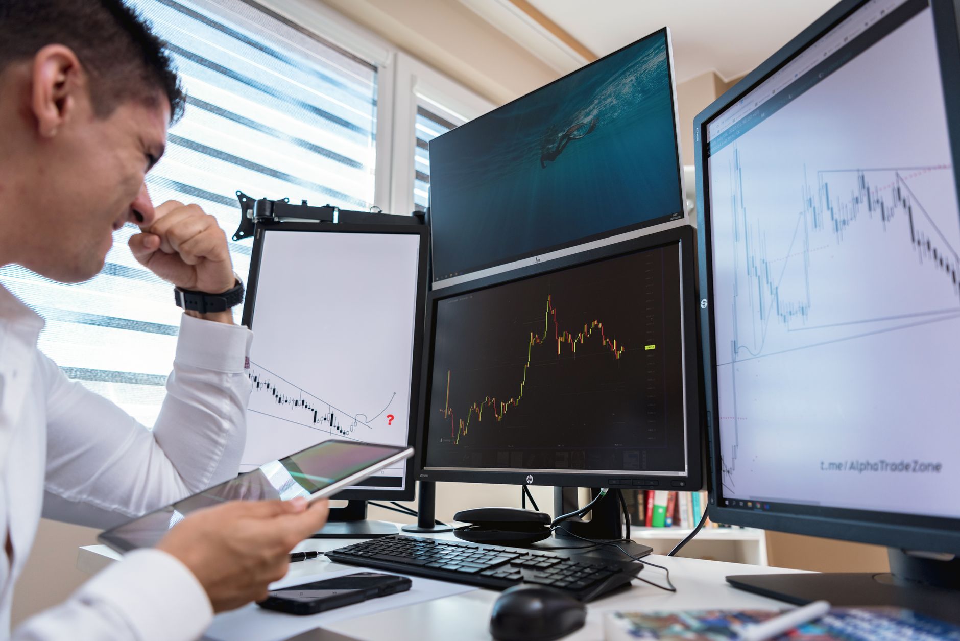 ETF boom exposes how active managers defend higher fees