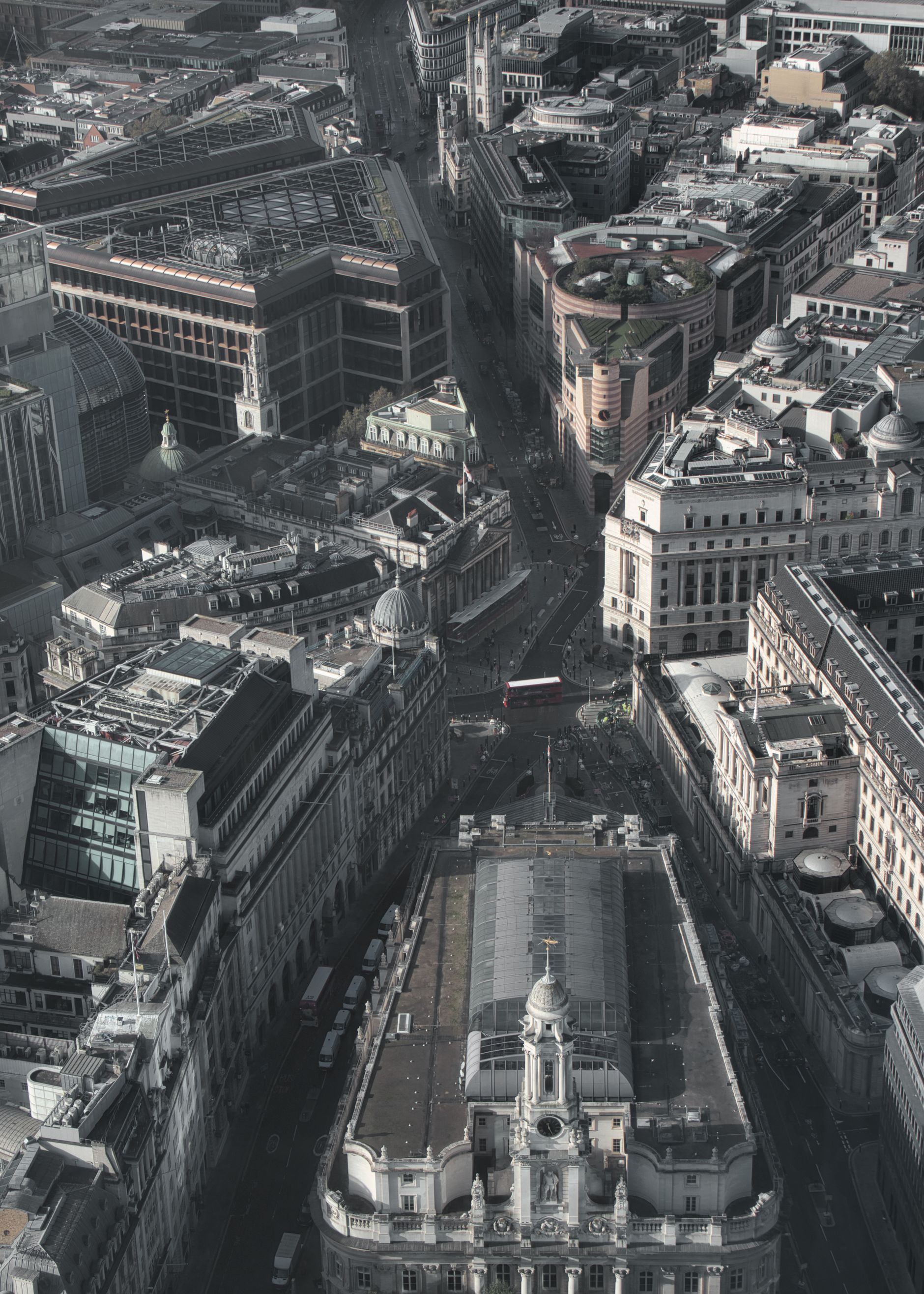 UK inflation slows to 2.6% in June as oil risk returns
